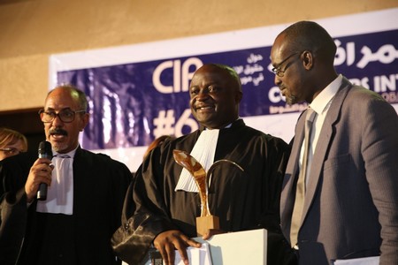 Quand l'éloquence sert la justice